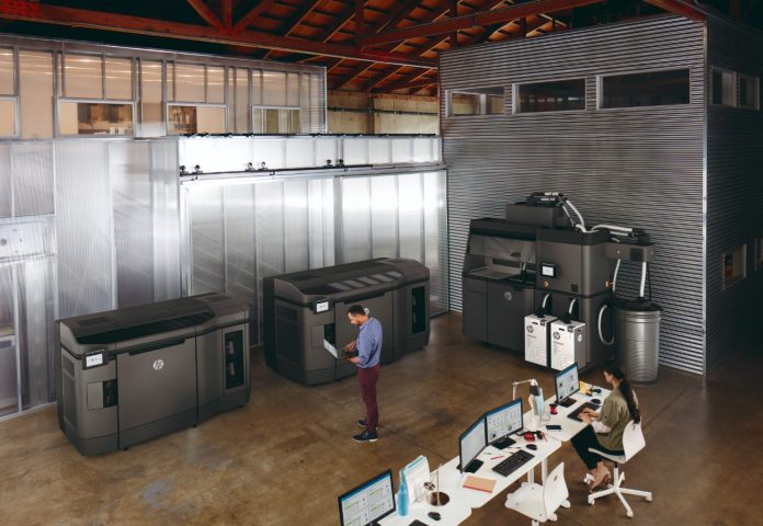 HP Jet Fusion 3D Printer in enviro_Credits Needed_009