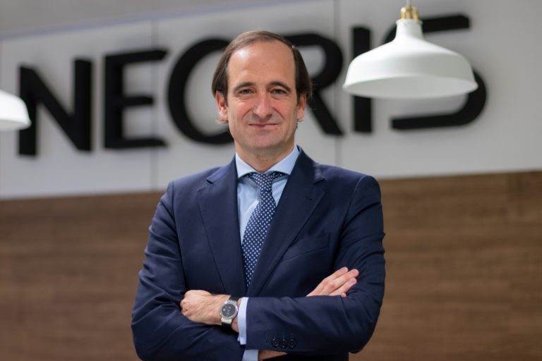 «Estamos muy pendientes de todo lo que hacen las startups»