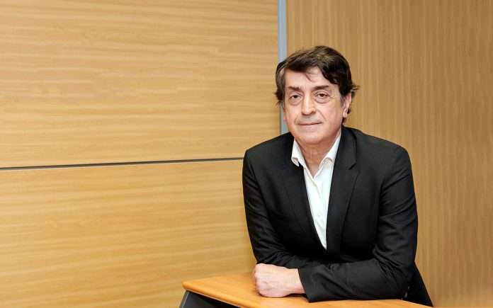 DB48_Isidoro_Paredes1 Industrializar la transformación