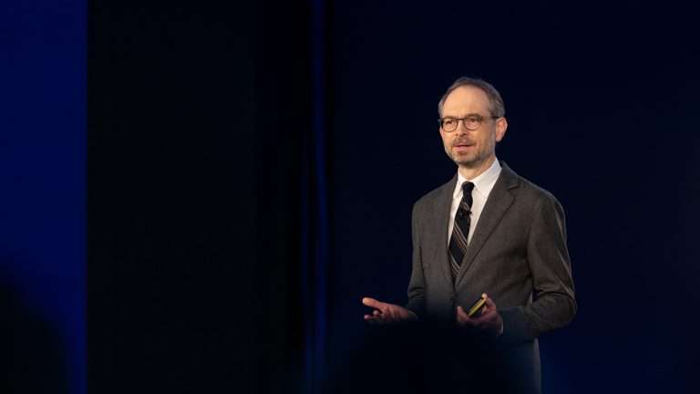 Hablamos sobre IA privada -private AI- e IAG con Matt Calkins, CEO de Appian.